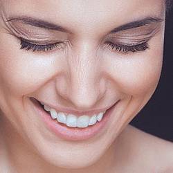 Faltenunterspritzung in Dresden Faltenunterspritzung in Dresden